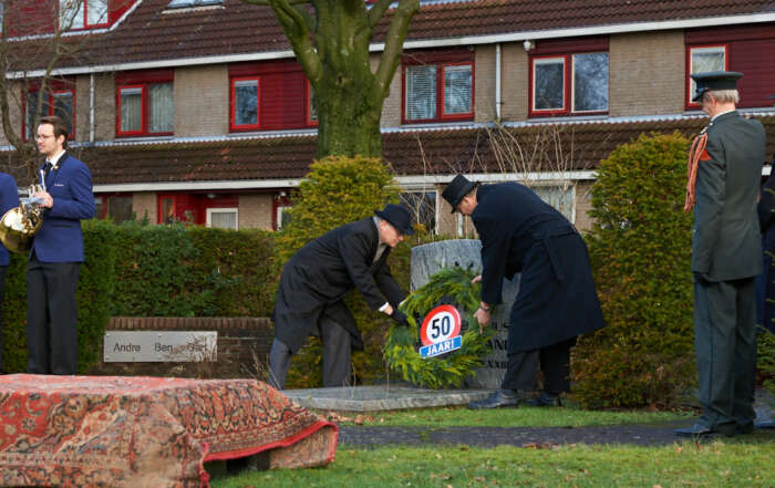 50 jaar annexatie Hoogland kranslegging