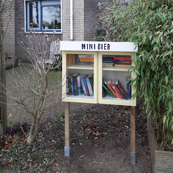 Minibieb Zocherpad 4 Hoogland