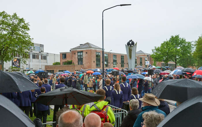 Dodenherdenking Hoogland drukbezocht