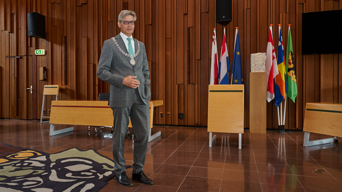 Burgemeester Bolsius maakt kennis met Hoogland