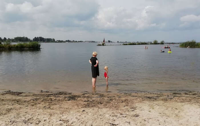 Zwemmen in de buurt van Hoogland