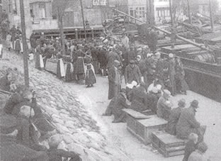 Hoogland mei 1940 evacuees-op-kade