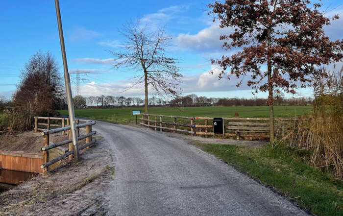 Brug Oudeweg over Malewetering