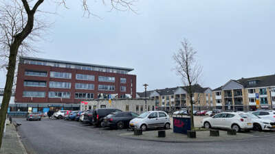 Winkelcentrum Kraailandhof Hoogland parkeerplaats