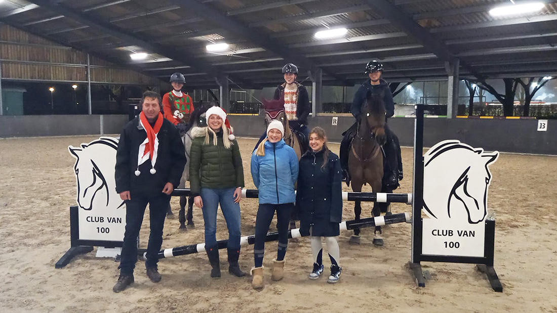 De Eemruiters in de bak