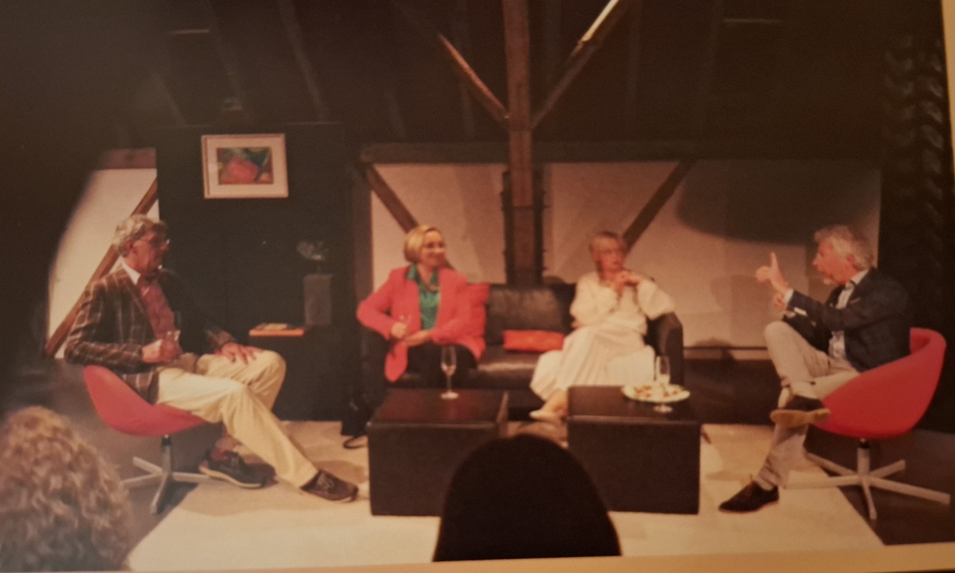 Sint Maarten Toneel foto voorstelling