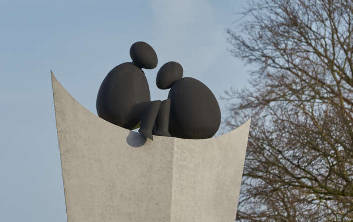 Kort Hooglands nieuws beeld rotonde de Overlegging