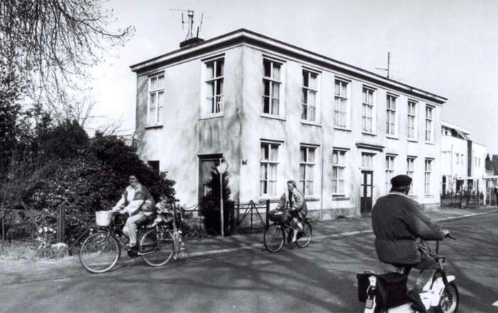 Hotel De Klok - De Clock
