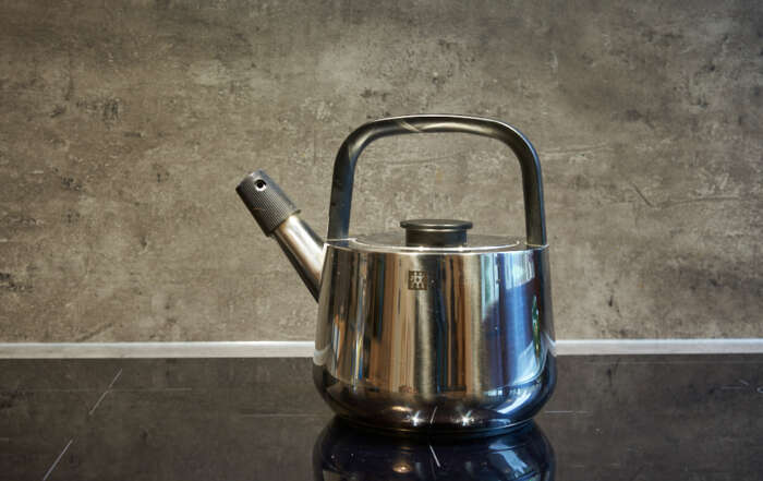 Drinkwater Vitens Fluitketel op fornuis