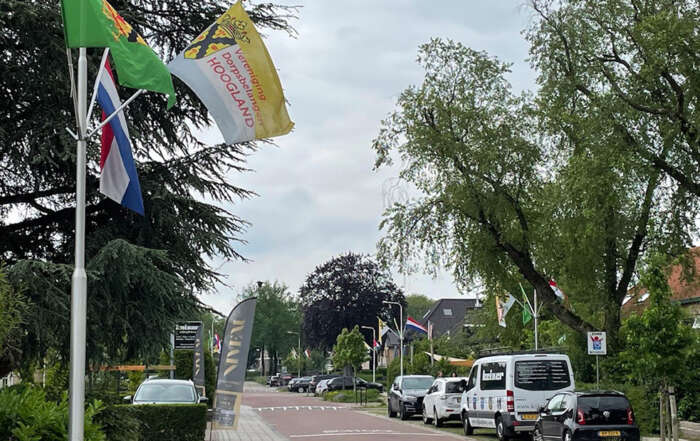 Hooglands nieuws vlaggen feest